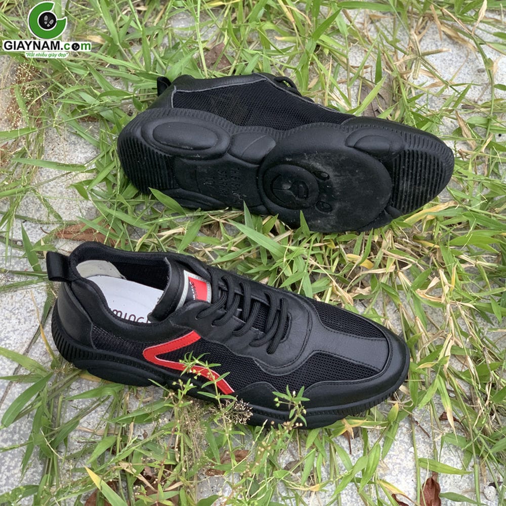 Giày sneaker nam đen sọc đỏ; BD91301D6